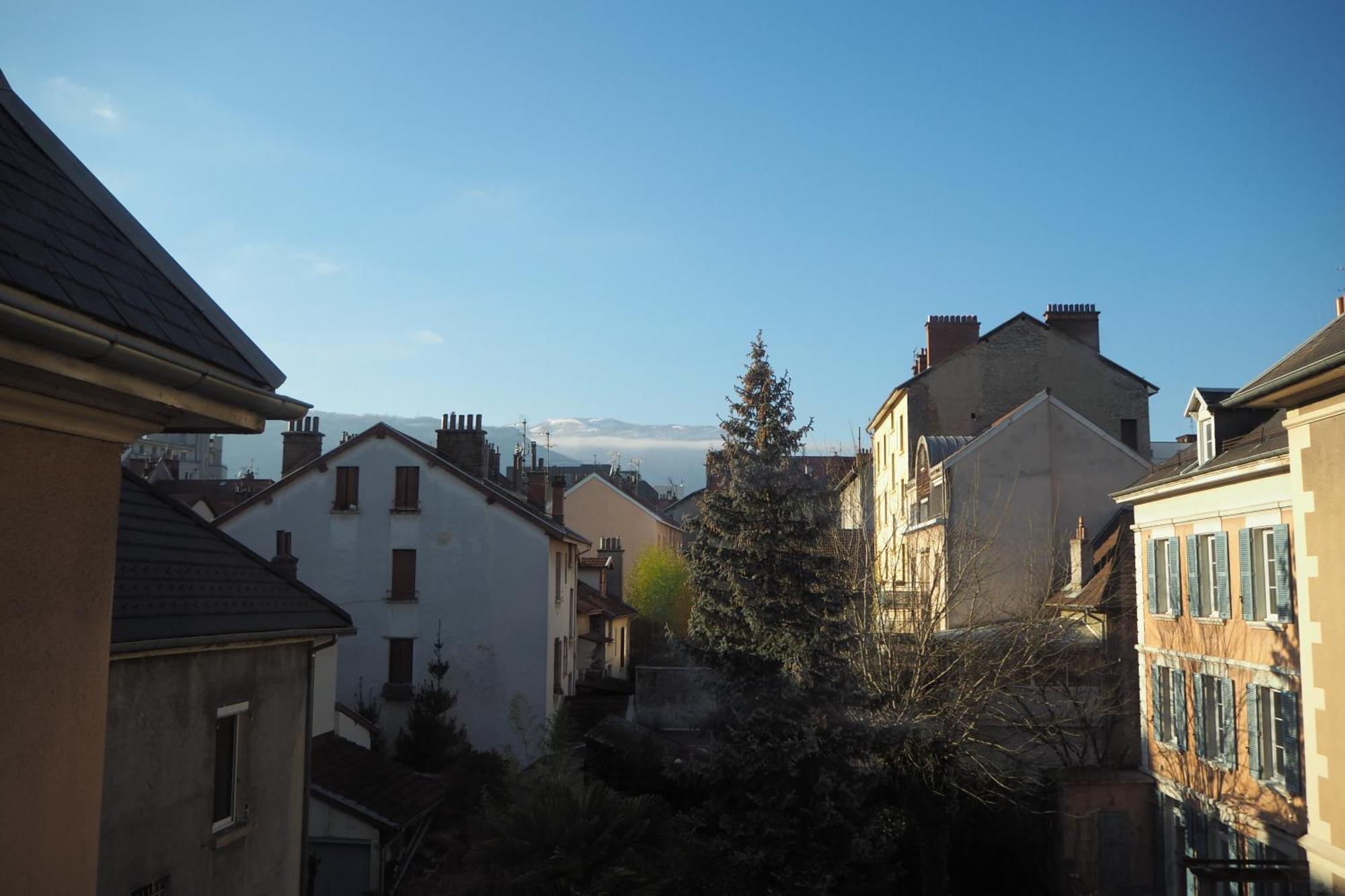 Les Baleines - Hypercentre 2 Chambres Avec Garage Et Clim - Air Conditioning Grenoble Luaran gambar